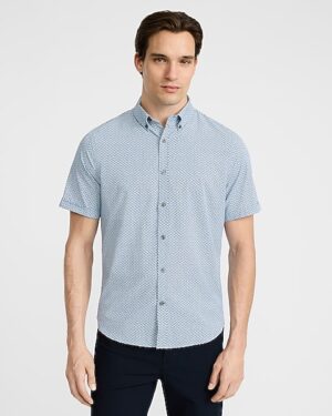 Mini Geo Wrinkle-Resistant Everyday Performance Short Sleeve Shirt