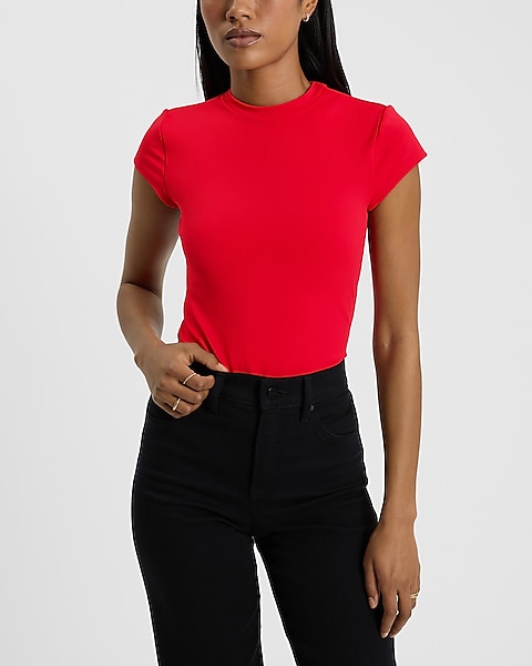 LIPSTICK RED