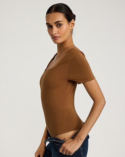 TAN BROWN