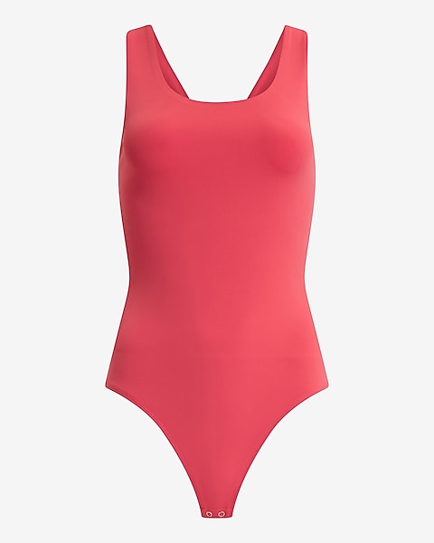 HOT CORAL