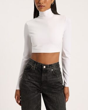 Body Contour Stretch Cotton Turtleneck Long Sleeve Cropped Tee