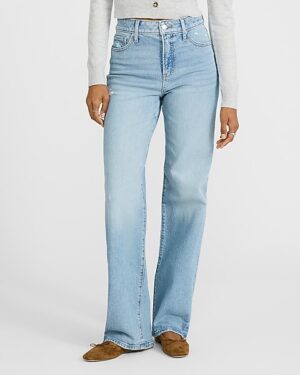 High Waisted Light Wash Relaxed Straight Jeans
