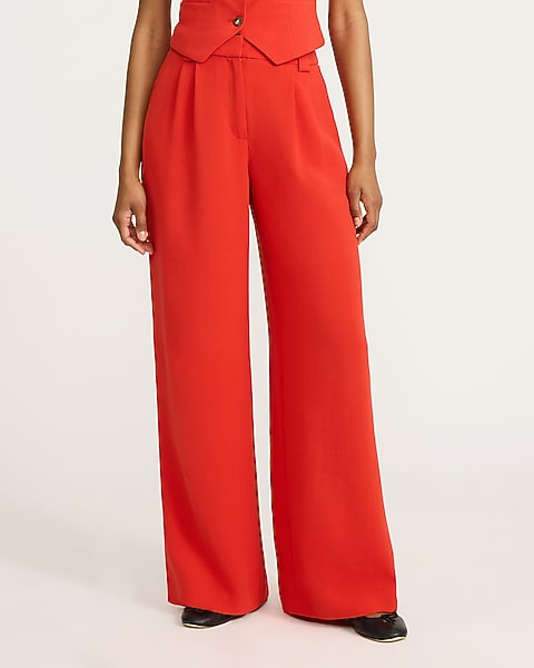 VIBRANT RED