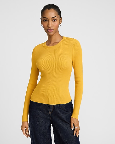 GOLDEN YELLOW