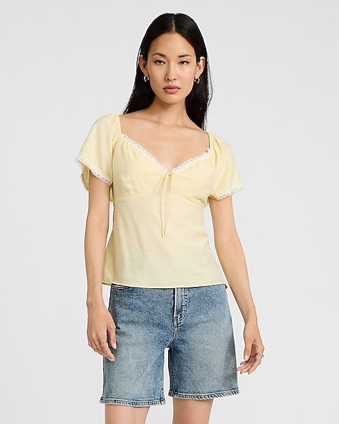 SOFT YELLOW
